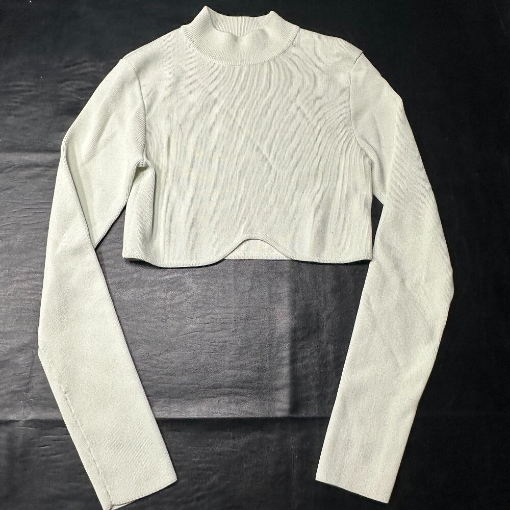 Zara Women's Cropped Crew Neck